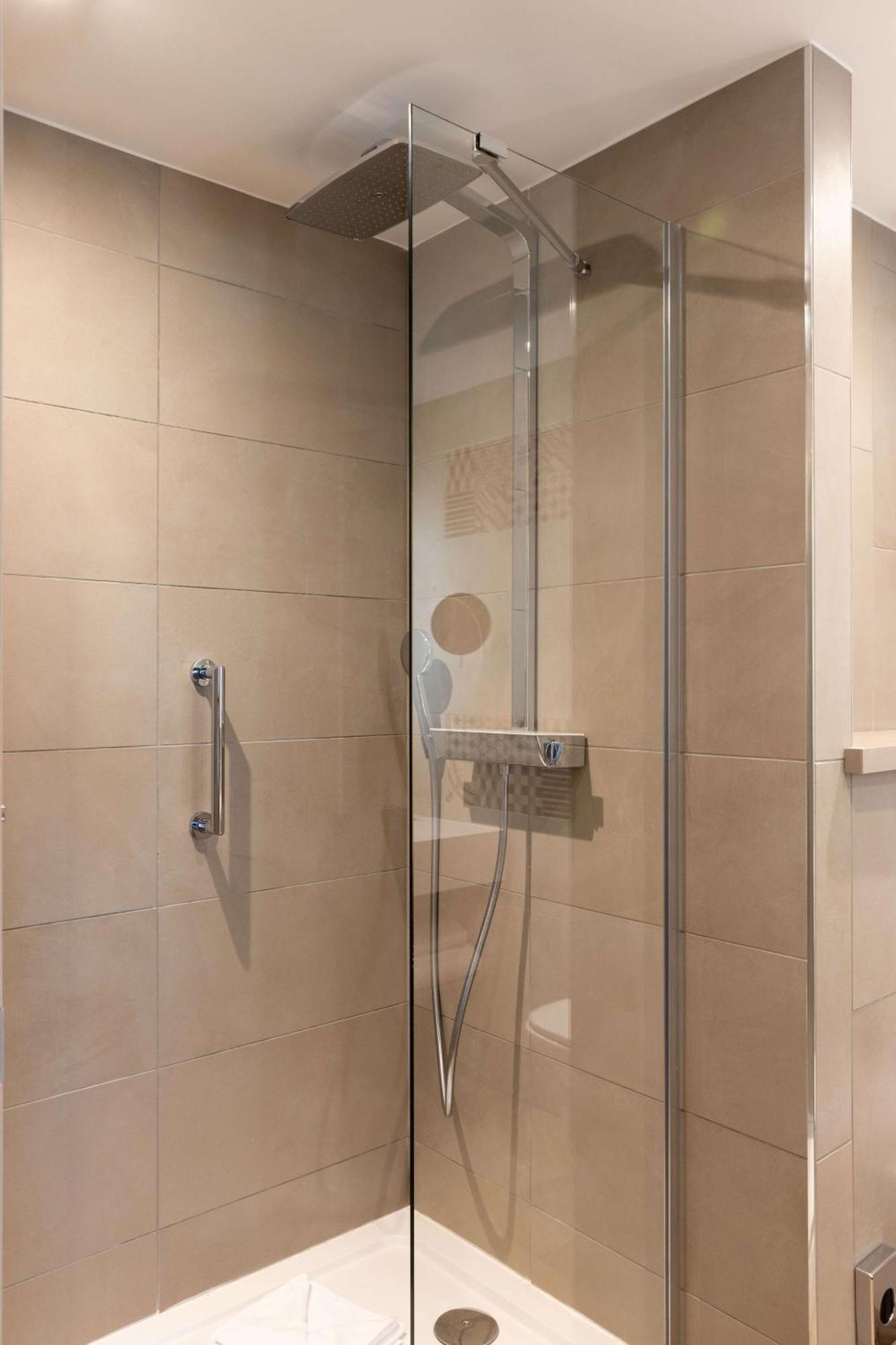 Hilton Garden Centre 4*